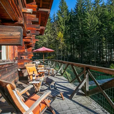 Les Chosalets Chalet Sleeps 14 Chamonix