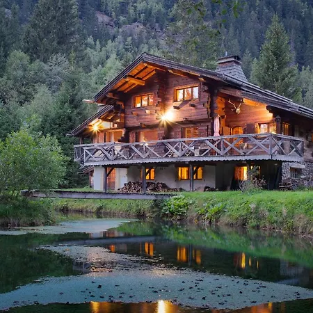 Domek alpejski Les Chosalets Chalet Sleeps 14 Chamonix